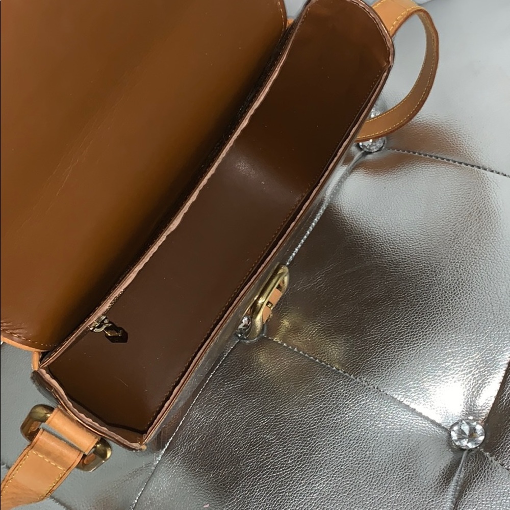 Louis Vuitton Monogram Vernis Bronze purse - Picture 5 of 6